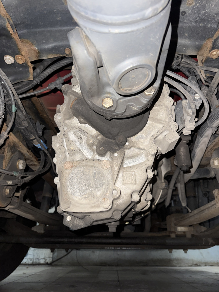 Iveco Eurocargo 9S75 - Caja de cambios: foto 2 Iveco Eurocargo 9S75 - Caja de cambios: foto 2