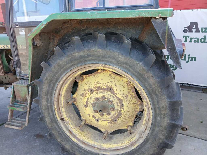 John Deere 2030 VCE - Tractor: foto 2 John Deere 2030 VCE - Tractor: foto 2