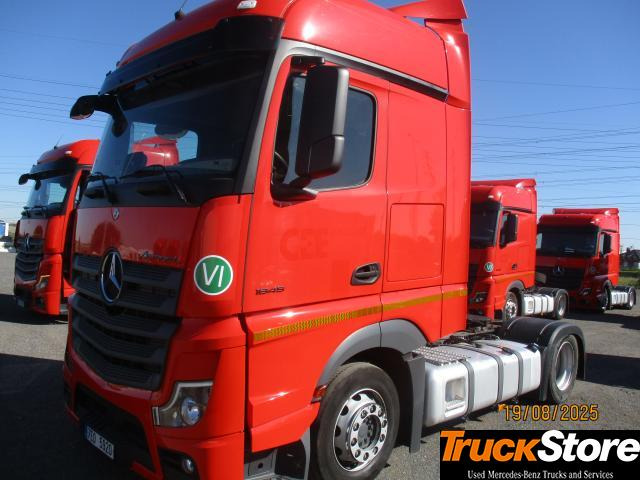 Mercedes-Benz Actros 1845 LS nRL - Cabeza tractora: foto 1 Mercedes-Benz Actros 1845 LS nRL - Cabeza tractora: foto 1