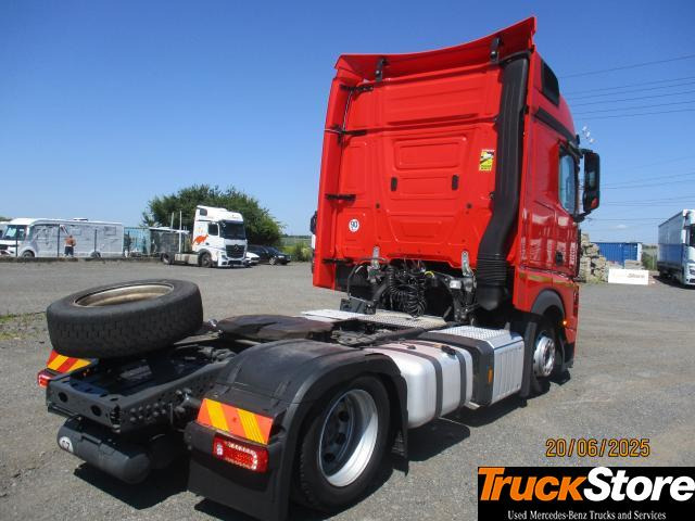 Mercedes-Benz Actros 1845 LS nRL - Cabeza tractora: foto 3 Mercedes-Benz Actros 1845 LS nRL - Cabeza tractora: foto 3