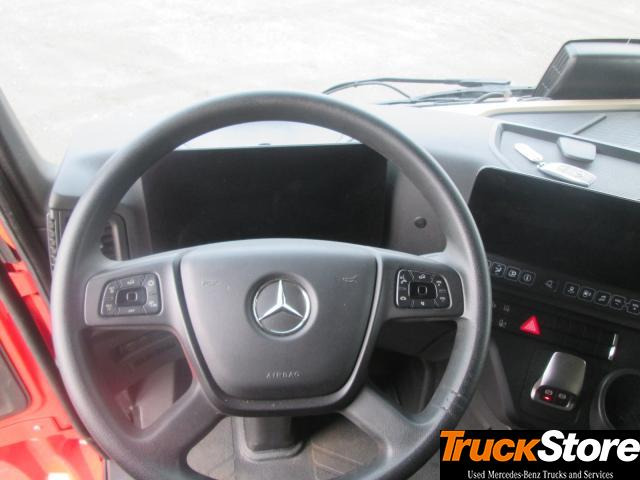 Cabeza tractora Mercedes-Benz Actros 1845 LS nRL: foto 10