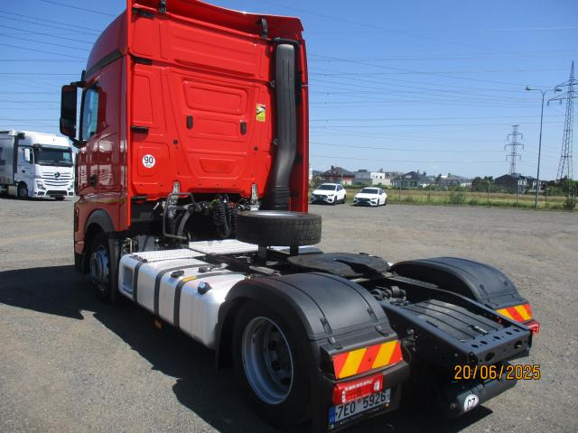 Mercedes-Benz Actros 1845 LS nRL - Cabeza tractora: foto 4 Mercedes-Benz Actros 1845 LS nRL - Cabeza tractora: foto 4