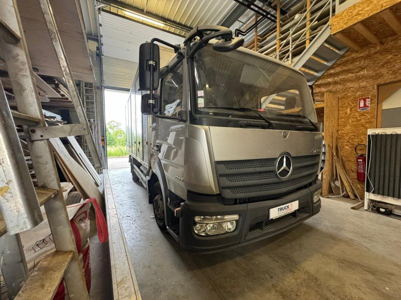 Mercedes Atego - Camión caja cerrada: foto 4 Mercedes Atego - Camión caja cerrada: foto 4