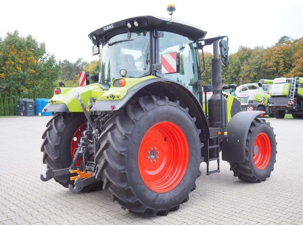 Claas Arion 610 CIS - Tractor: foto 3 Claas Arion 610 CIS - Tractor: foto 3