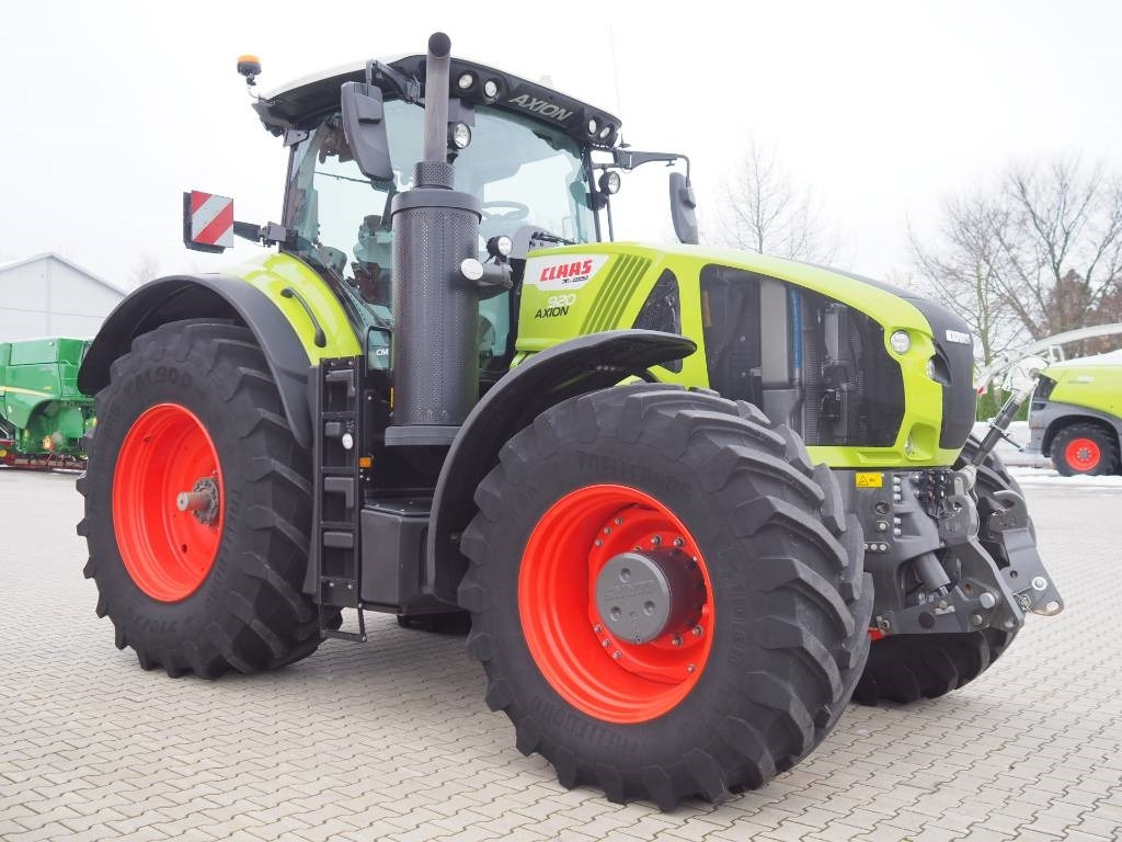 Claas Axion 920 CMATIC, GPS, CEMIS 1200, PTO - Tractor: foto 4 Claas Axion 920 CMATIC, GPS, CEMIS 1200, PTO - Tractor: foto 4