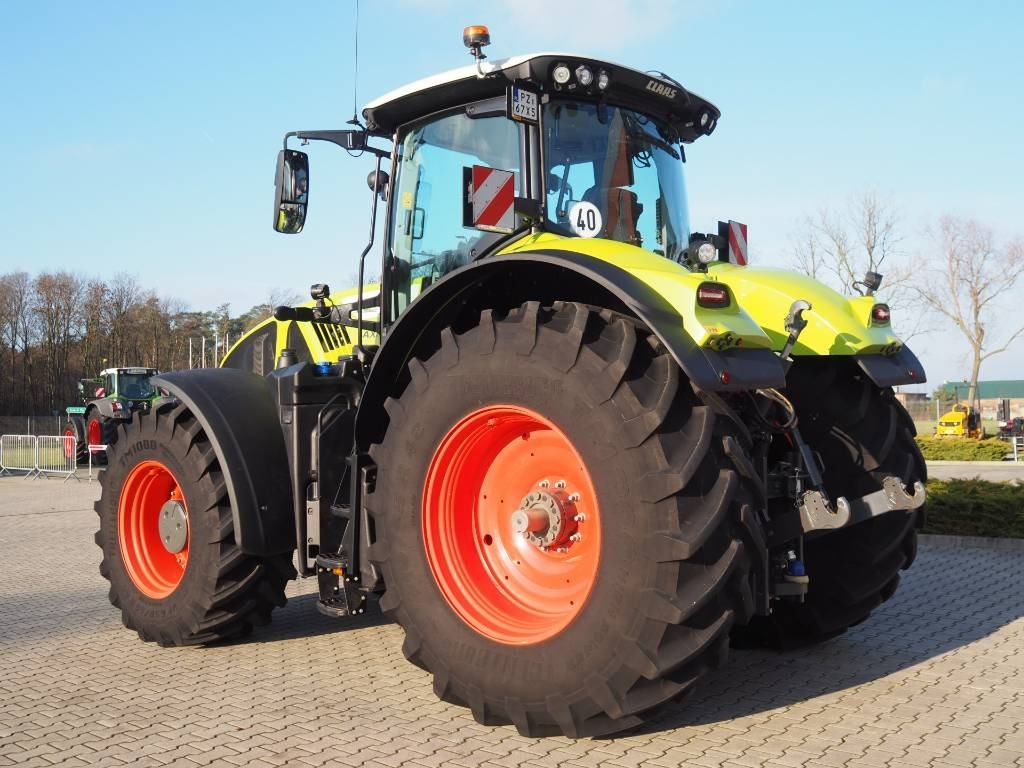 Claas Axion 920 CMATIC, GPS, CEMIS 1200, PTO - Tractor: foto 2 Claas Axion 920 CMATIC, GPS, CEMIS 1200, PTO - Tractor: foto 2