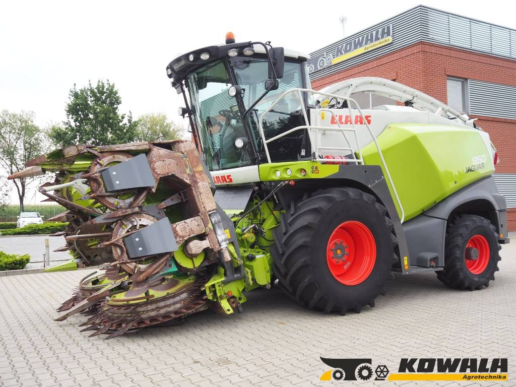 Claas Jaguar 850 4WD + Orbis 600 SD - Cosechadora de forraje: foto 1 Claas Jaguar 850 4WD + Orbis 600 SD - Cosechadora de forraje: foto 1