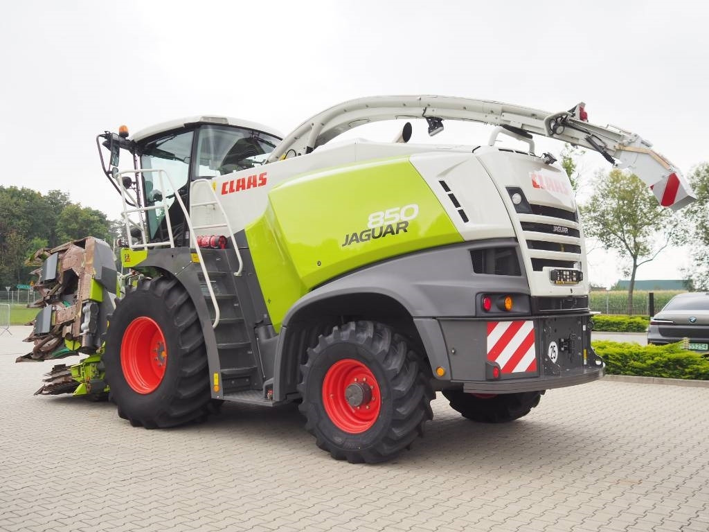 Claas Jaguar 850 4WD + Orbis 600 SD - Cosechadora de forraje: foto 2 Claas Jaguar 850 4WD + Orbis 600 SD - Cosechadora de forraje: foto 2