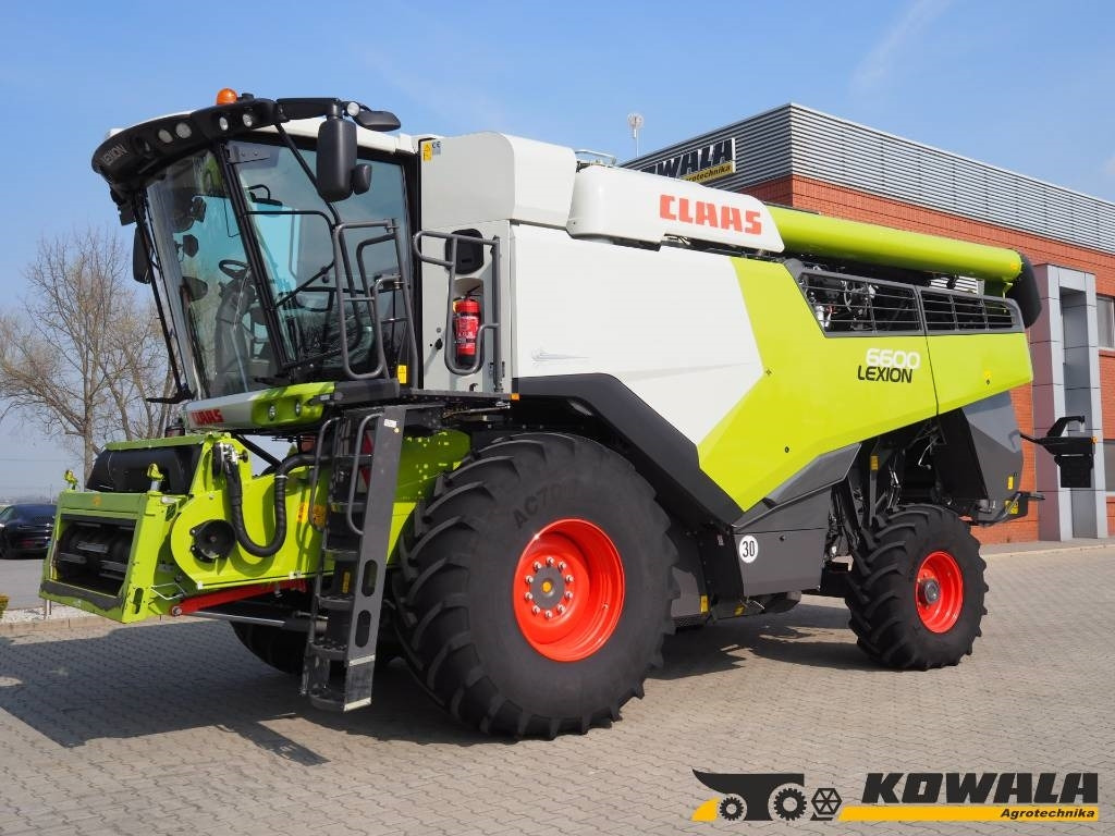 Claas Lexion 6600 GPS - without header - Cosechadora de granos: foto 1 Claas Lexion 6600 GPS - without header - Cosechadora de granos: foto 1