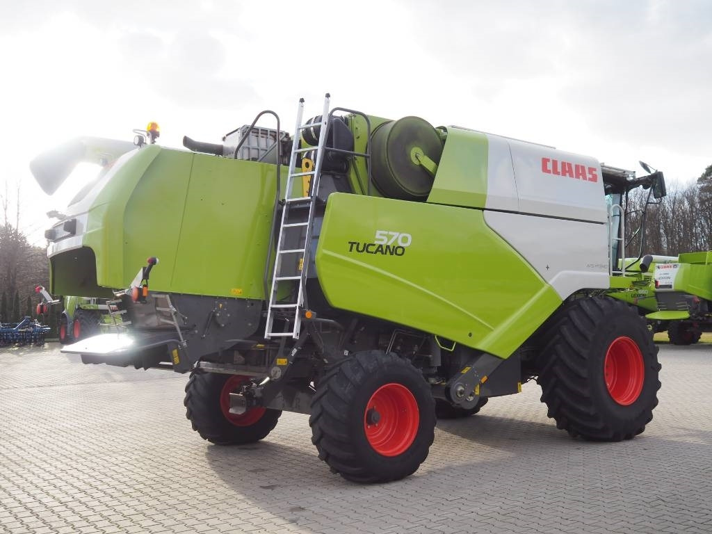 Claas Tucano 570 GPS + V770 - Cosechadora de granos: foto 3 Claas Tucano 570 GPS + V770 - Cosechadora de granos: foto 3