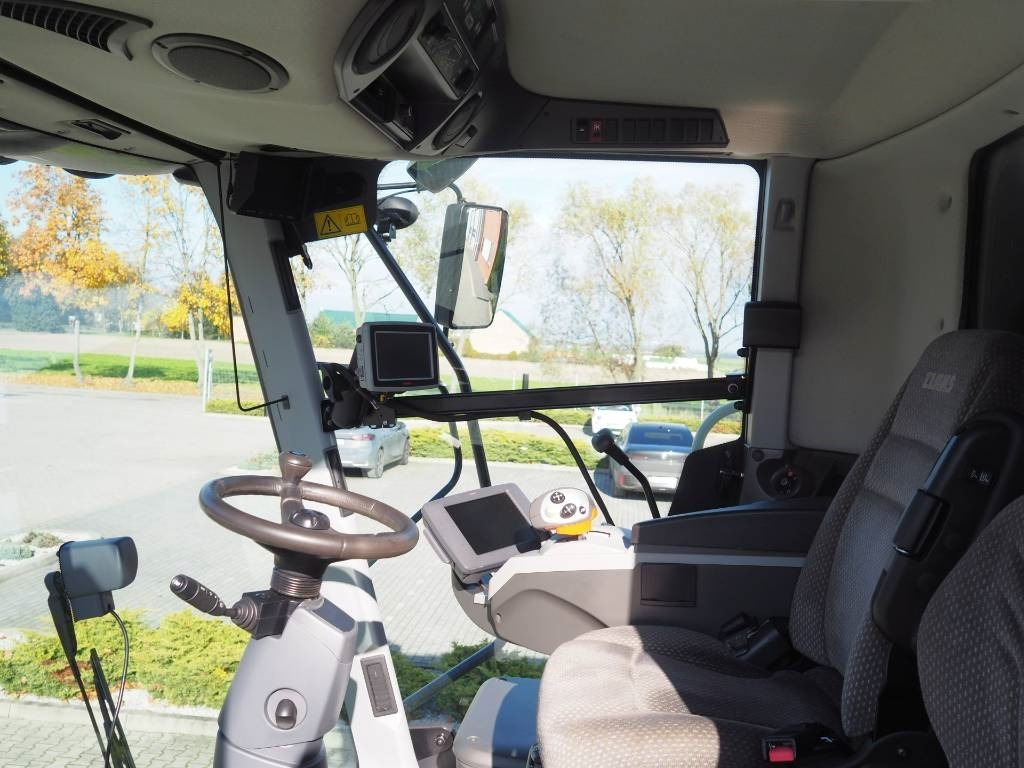 Claas Tucano 570 GPS + V770  - Cosechadora de granos: foto 5 Claas Tucano 570 GPS + V770  - Cosechadora de granos: foto 5