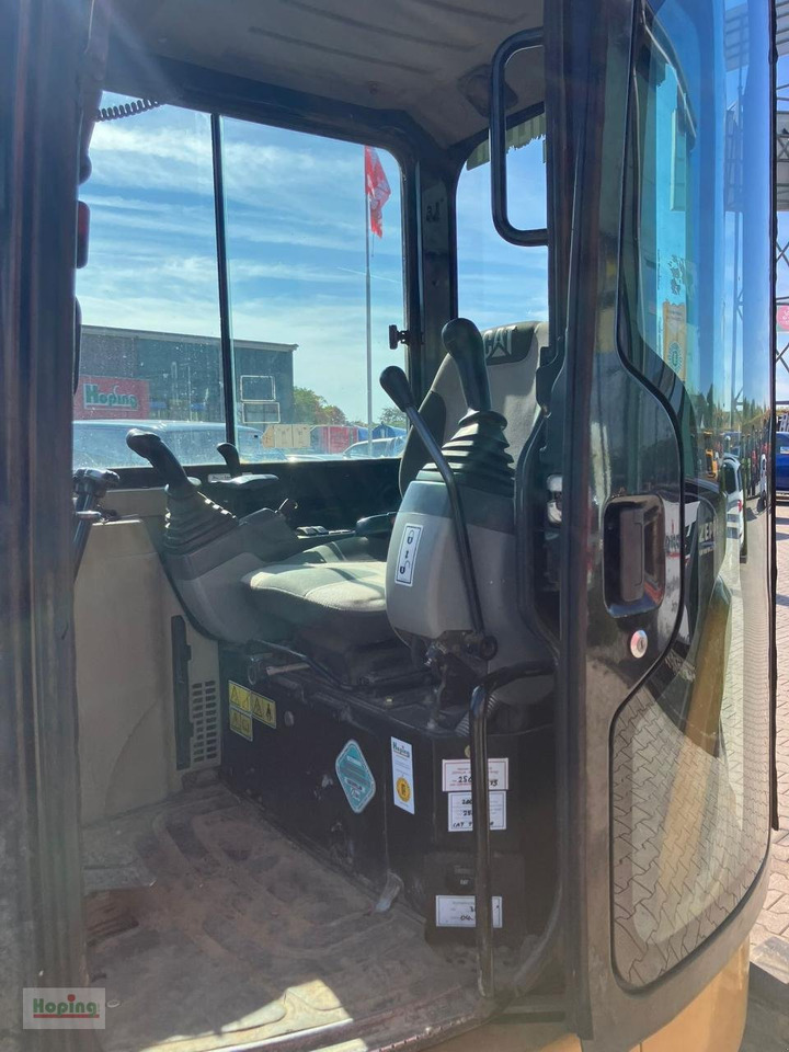 CAT 305C CR - Miniexcavadora: foto 5 CAT 305C CR - Miniexcavadora: foto 5