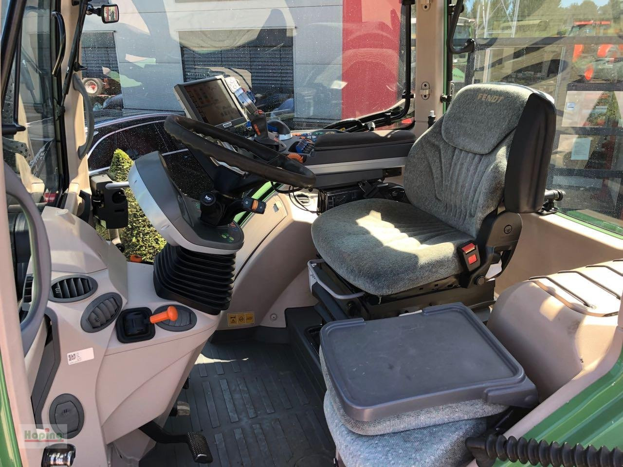 Tractor Fendt 714 Vario: foto 13 Tractor Fendt 714 Vario: foto 13