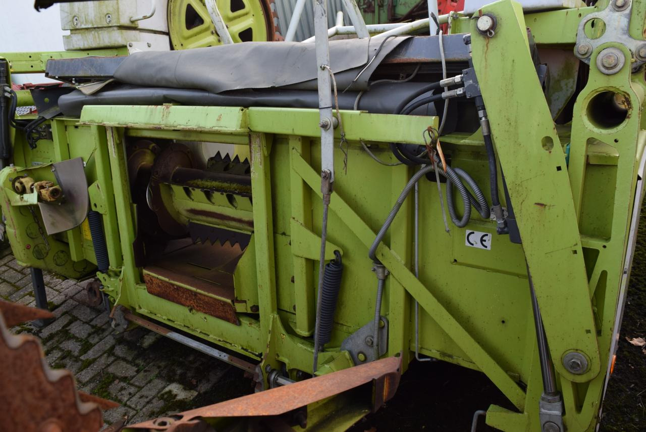 CLAAS RU 600 - Cabezal de maíz: foto 4 CLAAS RU 600 - Cabezal de maíz: foto 4