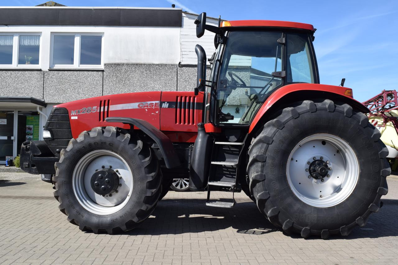 Case-IH MX 285 Magnum - Tractor: foto 1 Case-IH MX 285 Magnum - Tractor: foto 1