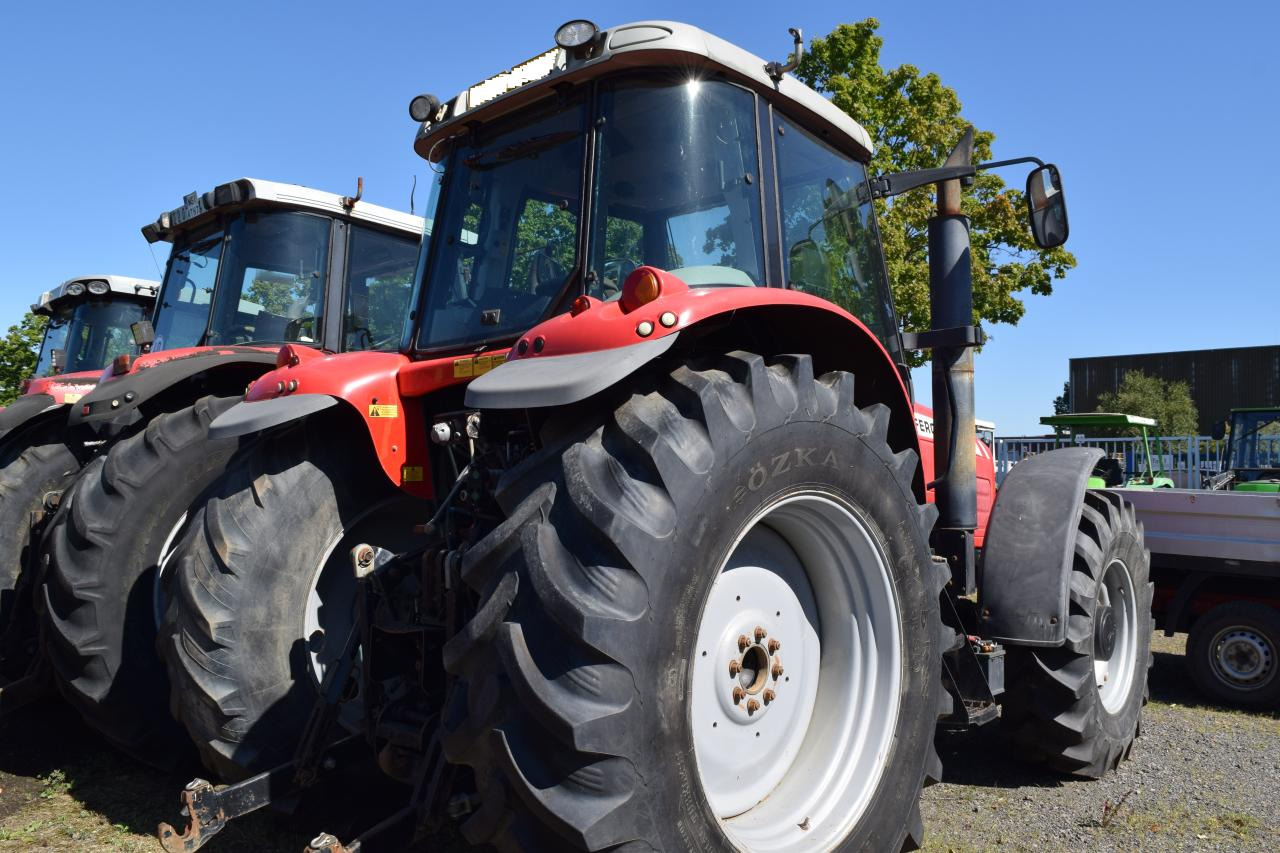 Massey Ferguson MF 6480 - Tractor: foto 4 Massey Ferguson MF 6480 - Tractor: foto 4