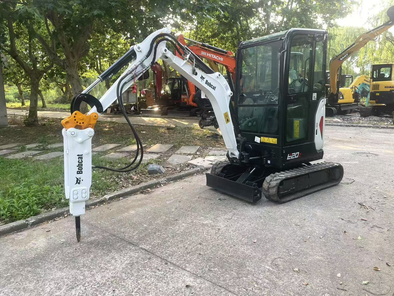 BOBCAT E20Z - Miniexcavadora: foto 2 BOBCAT E20Z - Miniexcavadora: foto 2