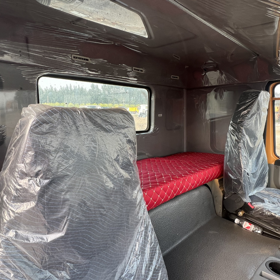 SINOTRUK HOWO - Cabeza tractora: foto 2 SINOTRUK HOWO - Cabeza tractora: foto 2