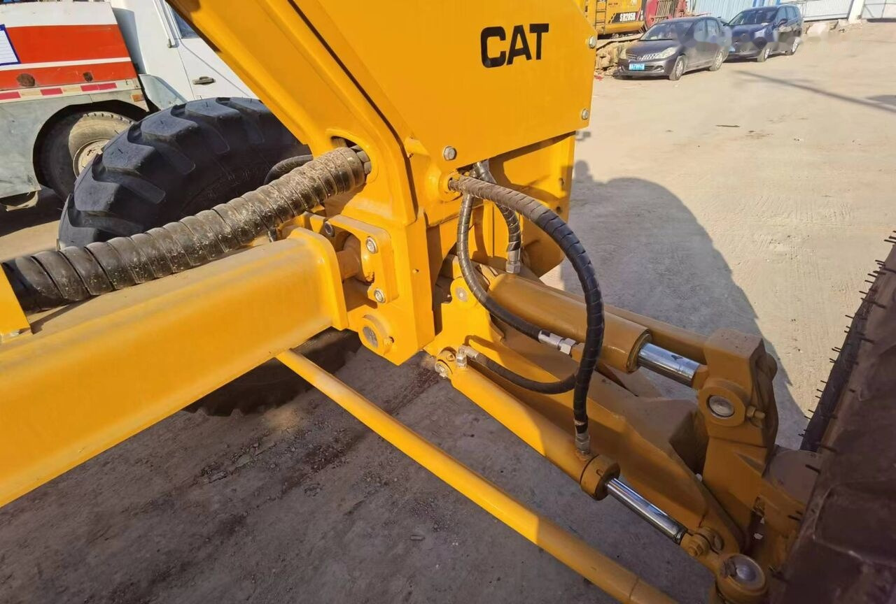 Caterpillar 120K - Grader: foto 5 Caterpillar 120K - Grader: foto 5