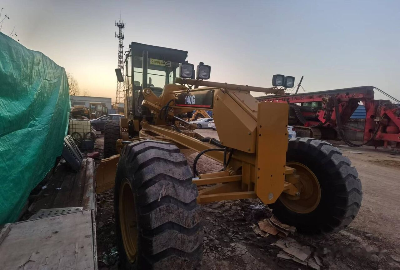 Caterpillar 140G - Grader: foto 3 Caterpillar 140G - Grader: foto 3