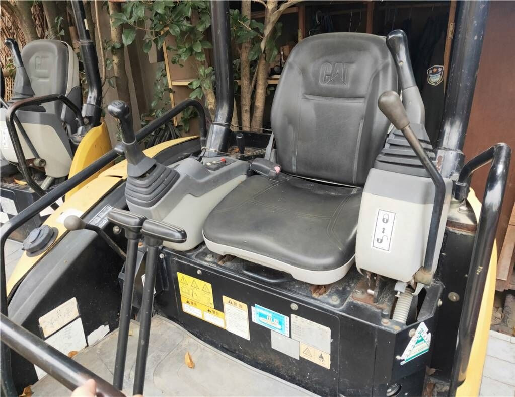 Miniexcavadora Caterpillar 302C: foto 6