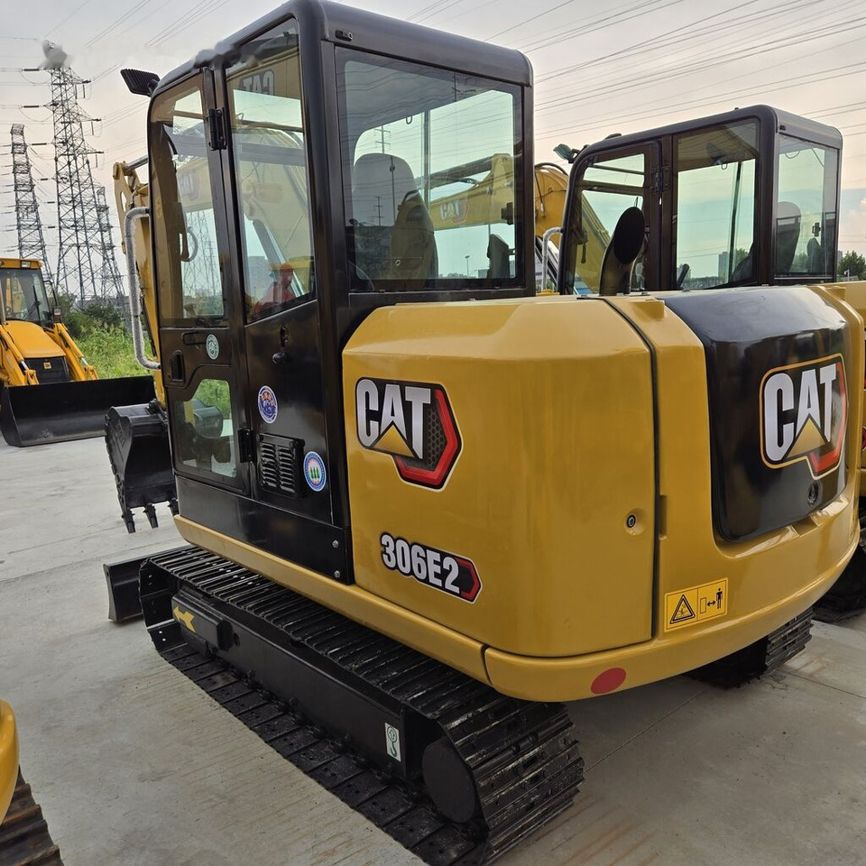 Caterpillar 306E2 - Miniexcavadora: foto 1 Caterpillar 306E2 - Miniexcavadora: foto 1