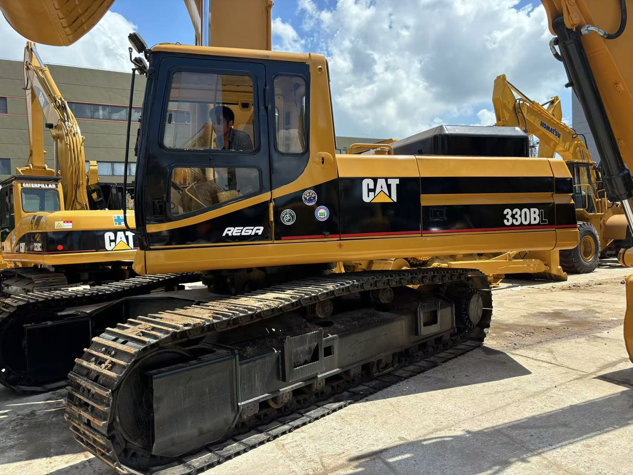 Caterpillar 330BL - Excavadora de cadenas: foto 3 Caterpillar 330BL - Excavadora de cadenas: foto 3