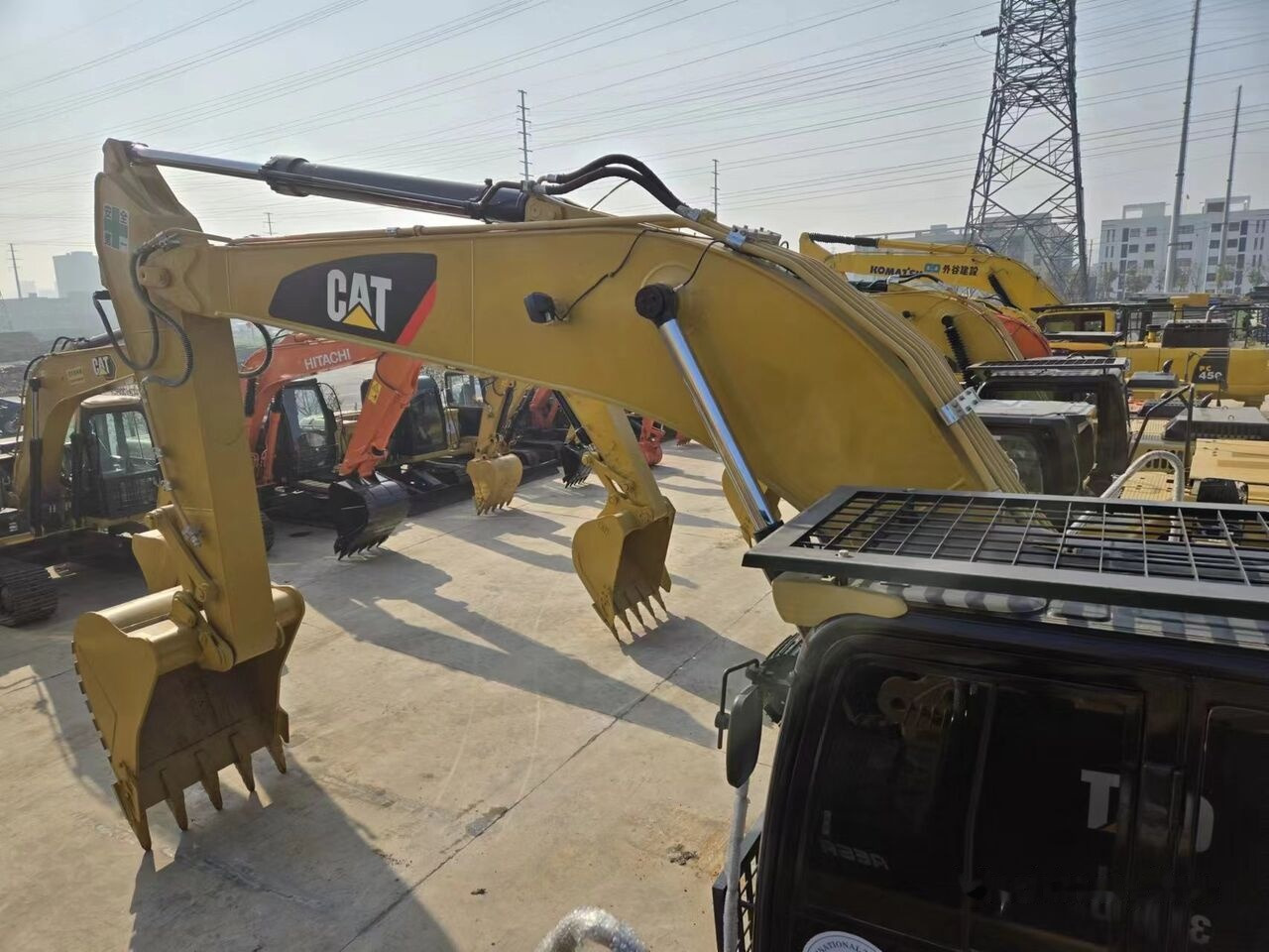 Caterpillar 330D2L - Excavadora de cadenas: foto 5 Caterpillar 330D2L - Excavadora de cadenas: foto 5