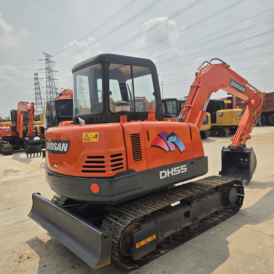 DOOSAN DH55 - Miniexcavadora: foto 4 DOOSAN DH55 - Miniexcavadora: foto 4