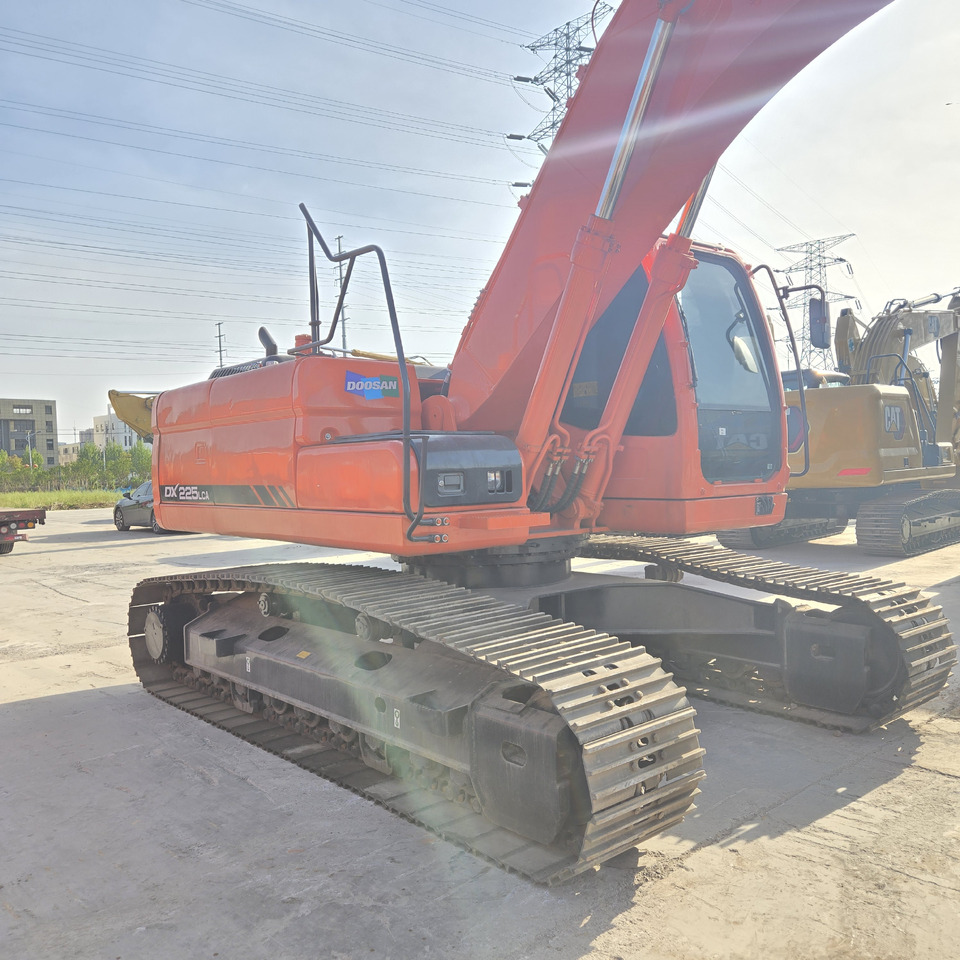 Excavadora de cadenas DOOSAN DX225LCA: foto 8