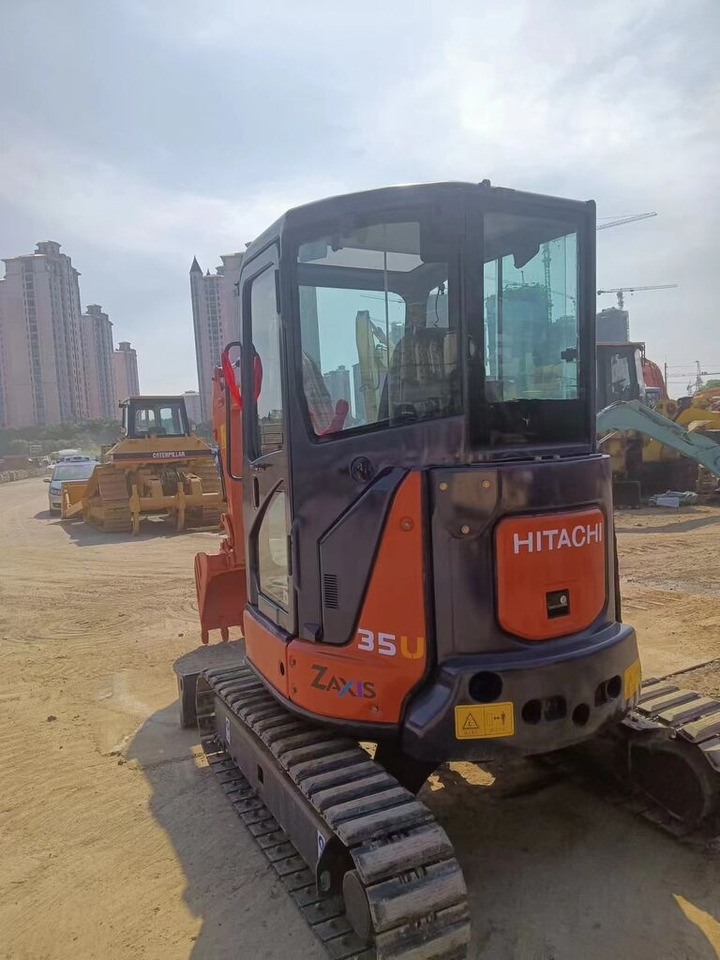 Hitachi ZX35U-5A - Miniexcavadora: foto 4 Hitachi ZX35U-5A - Miniexcavadora: foto 4