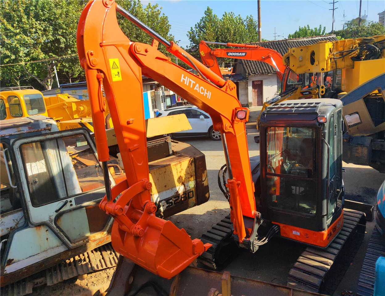 Hitachi ZX55UR - Miniexcavadora: foto 2 Hitachi ZX55UR - Miniexcavadora: foto 2