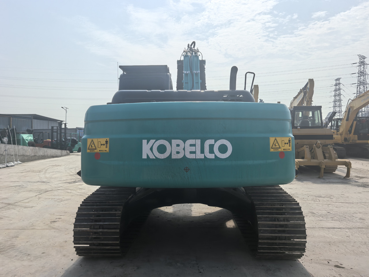 KOBELCO SK200 - Excavadora de cadenas: foto 2 KOBELCO SK200 - Excavadora de cadenas: foto 2