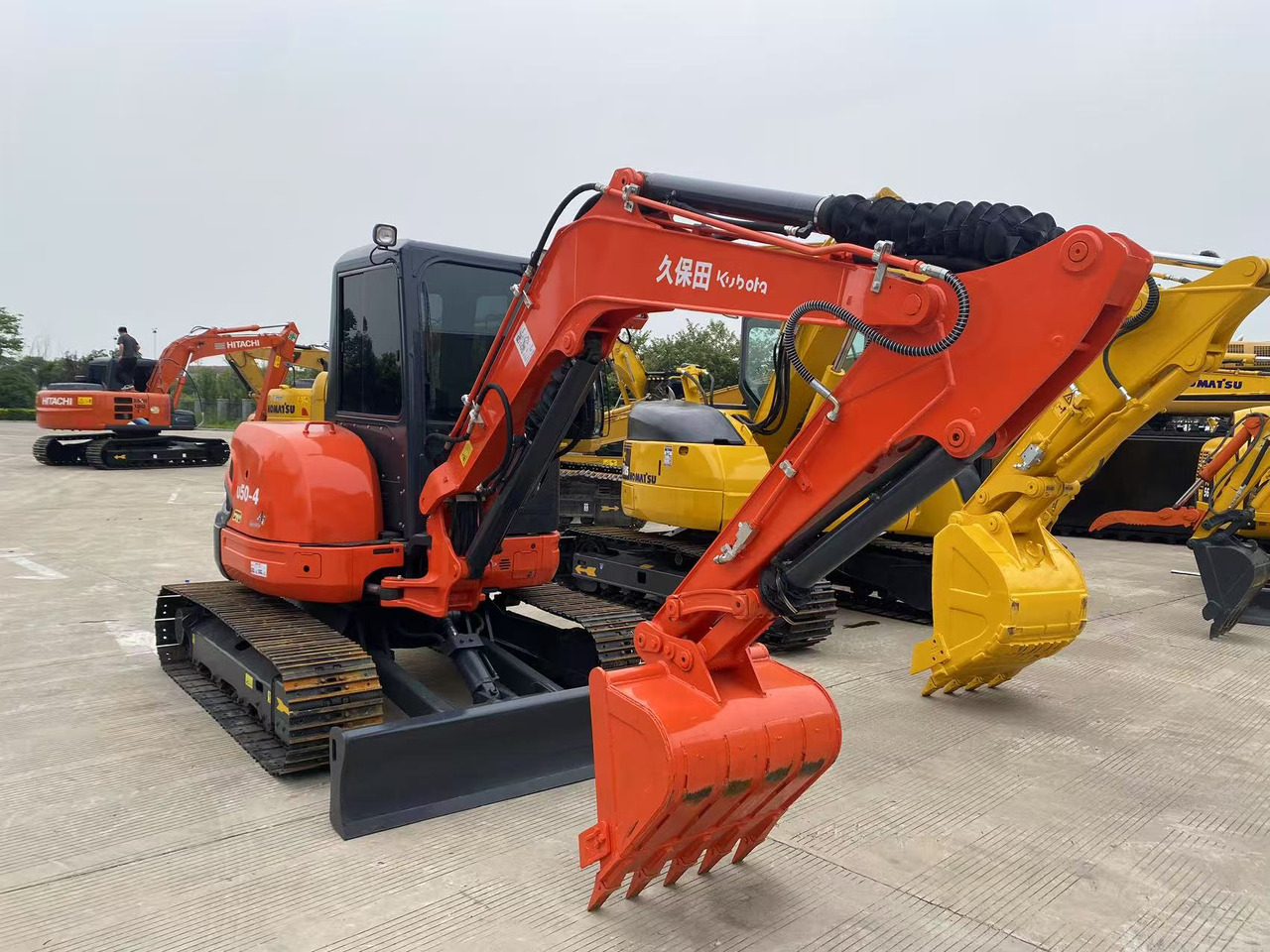 Miniexcavadora KUBOTA U50: foto 7