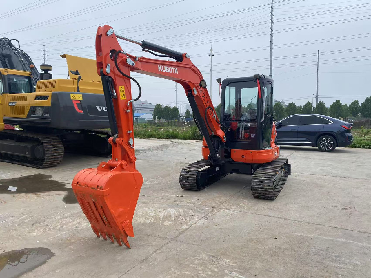 KUBOTA U55-4 - Miniexcavadora: foto 3 KUBOTA U55-4 - Miniexcavadora: foto 3