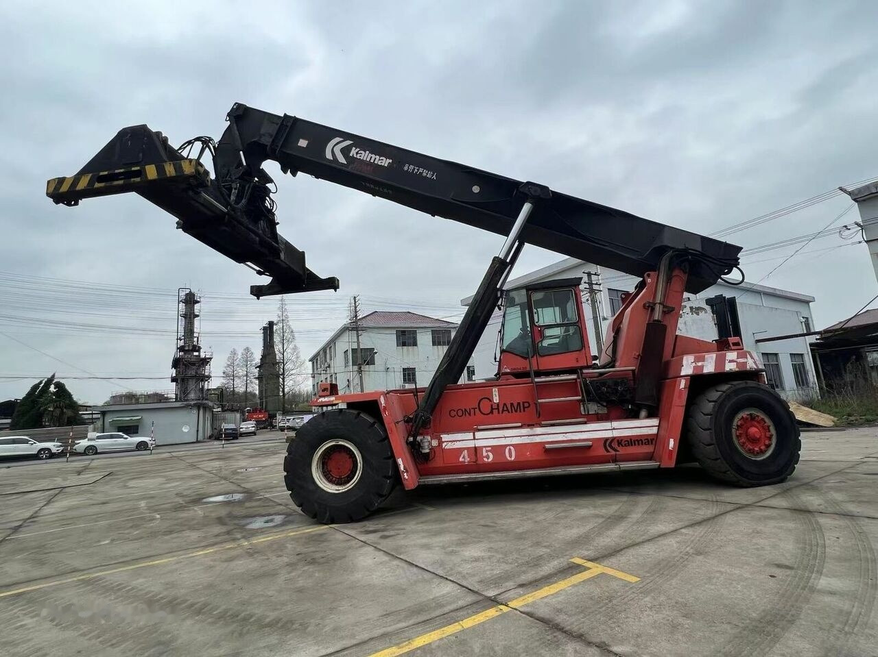 Reach stacker Kalmar DRF450-60S5: foto 6