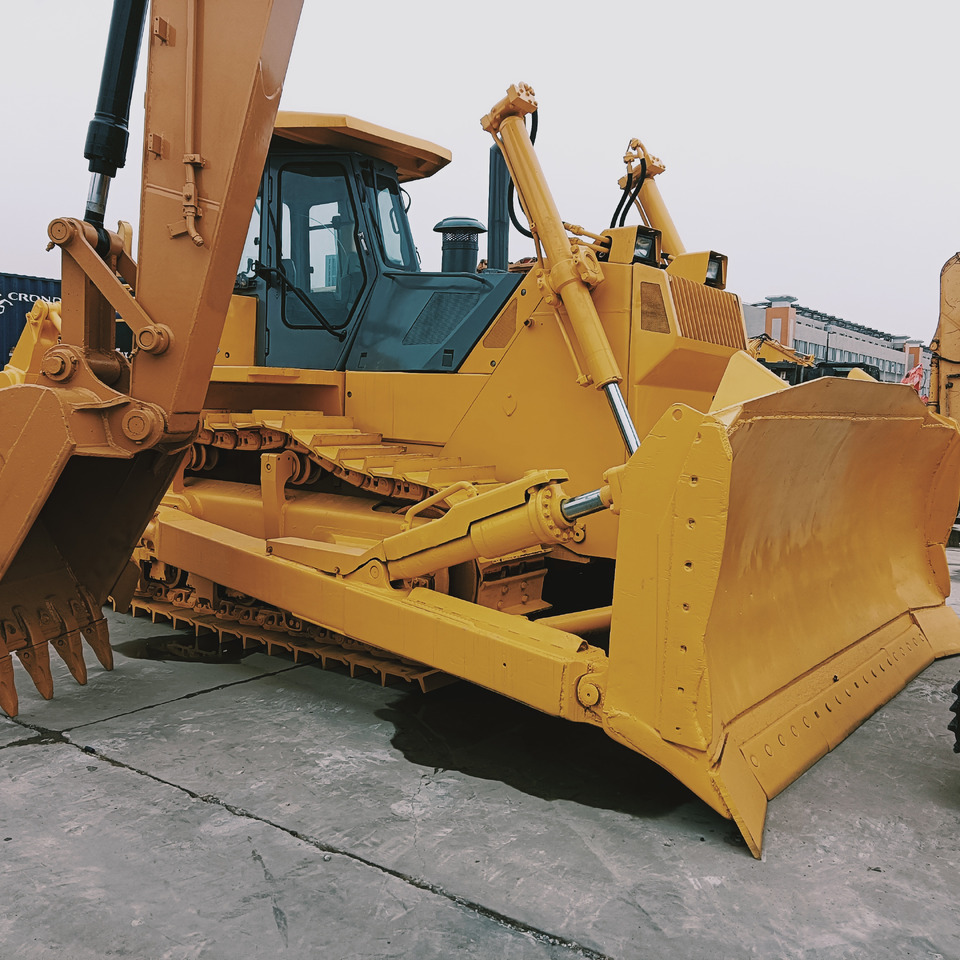 Komatsu D155A-5 - Bulldozer: foto 4 Komatsu D155A-5 - Bulldozer: foto 4