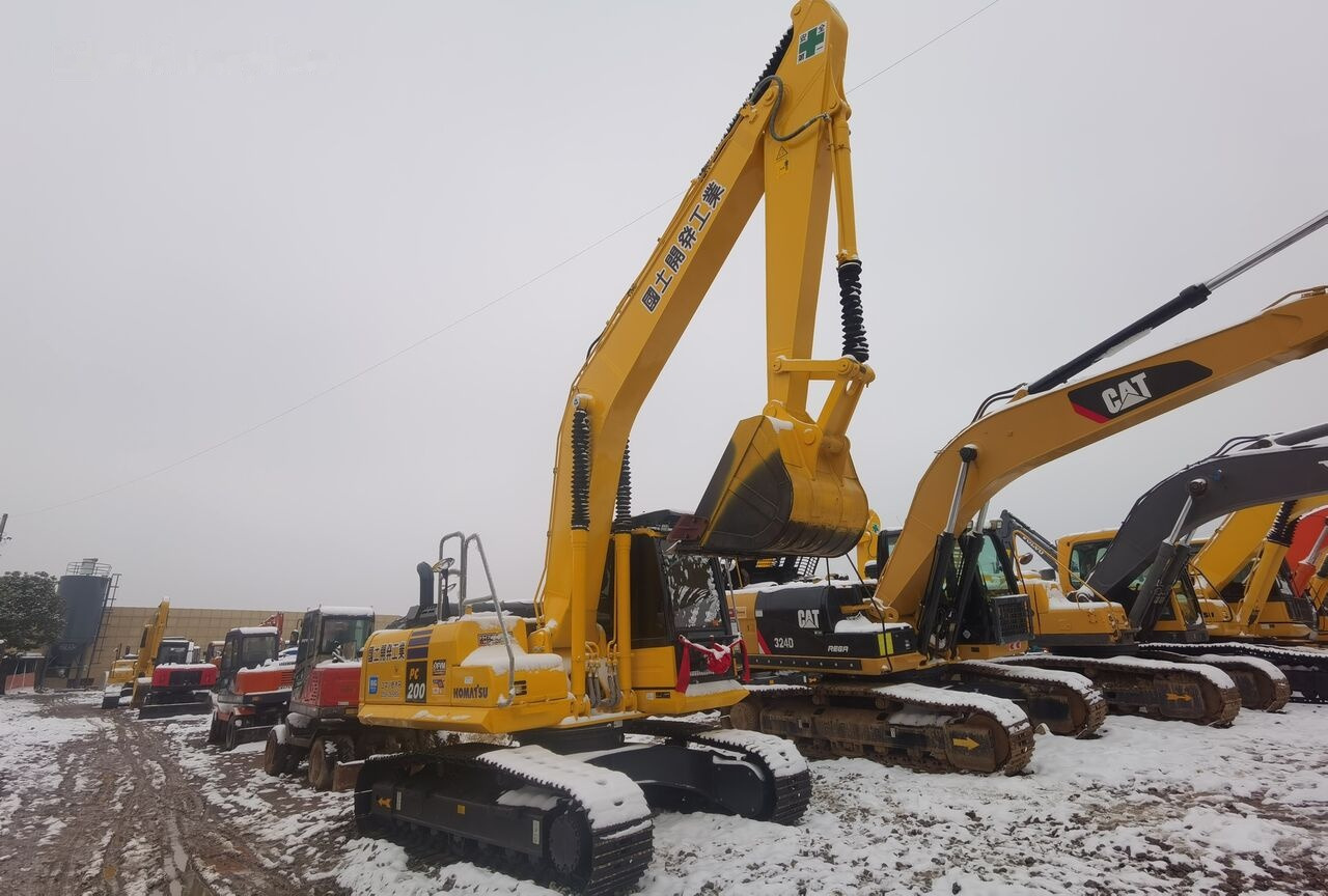 Komatsu PC200-8 - Excavadora de cadenas: foto 4 Komatsu PC200-8 - Excavadora de cadenas: foto 4
