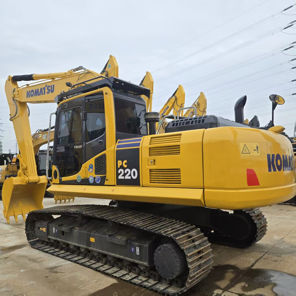Komatsu PC220-8 - Excavadora de cadenas: foto 1 Komatsu PC220-8 - Excavadora de cadenas: foto 1