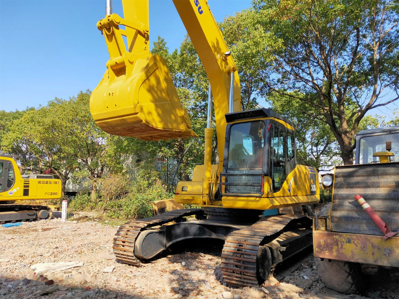Komatsu PC300-7 - Excavadora de cadenas: foto 4 Komatsu PC300-7 - Excavadora de cadenas: foto 4