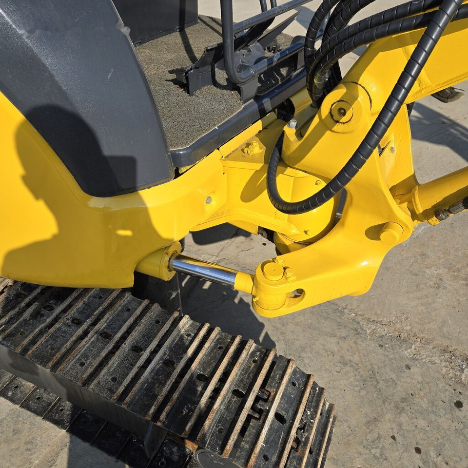 Komatsu PC35MR - Miniexcavadora: foto 4 Komatsu PC35MR - Miniexcavadora: foto 4