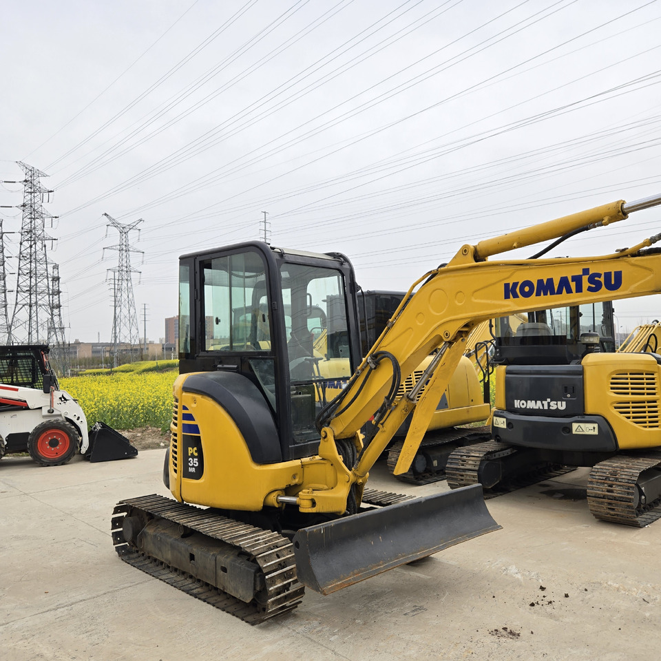 Komatsu PC35MR - Miniexcavadora: foto 2 Komatsu PC35MR - Miniexcavadora: foto 2
