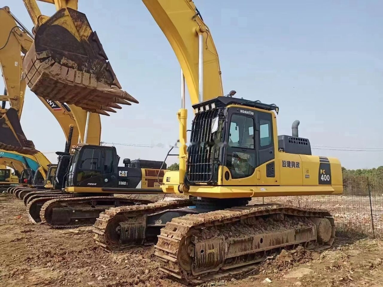 Komatsu pc400-8 - Excavadora de cadenas: foto 4 Komatsu pc400-8 - Excavadora de cadenas: foto 4