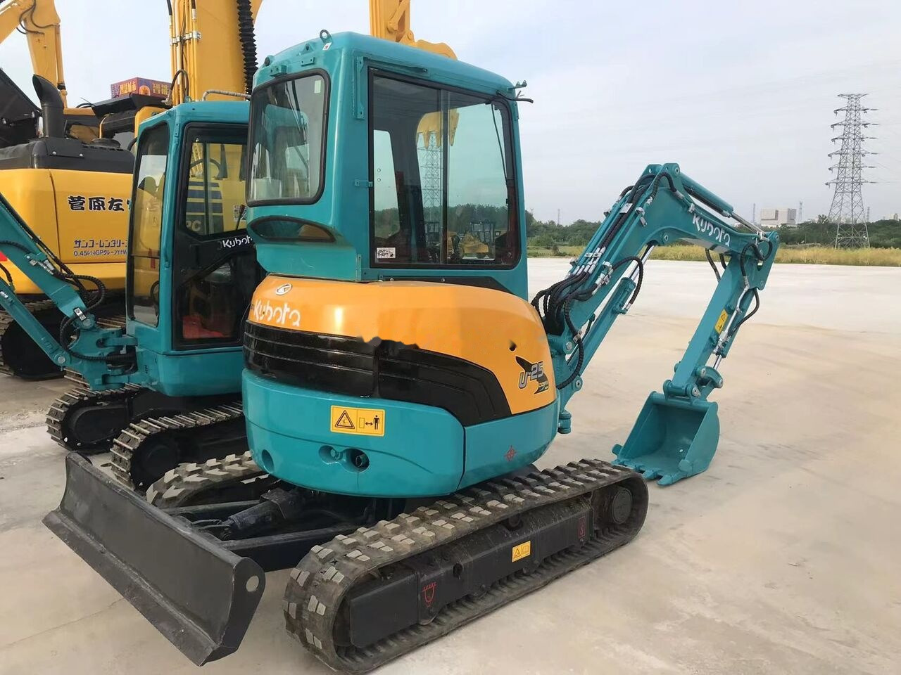 Kubota U25 - Miniexcavadora: foto 1 Kubota U25 - Miniexcavadora: foto 1