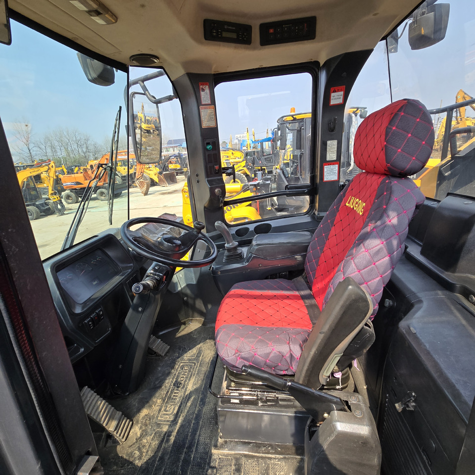 Cargadora de cadenas LIUGONG CLG856H: foto 8 Cargadora de cadenas LIUGONG CLG856H: foto 8