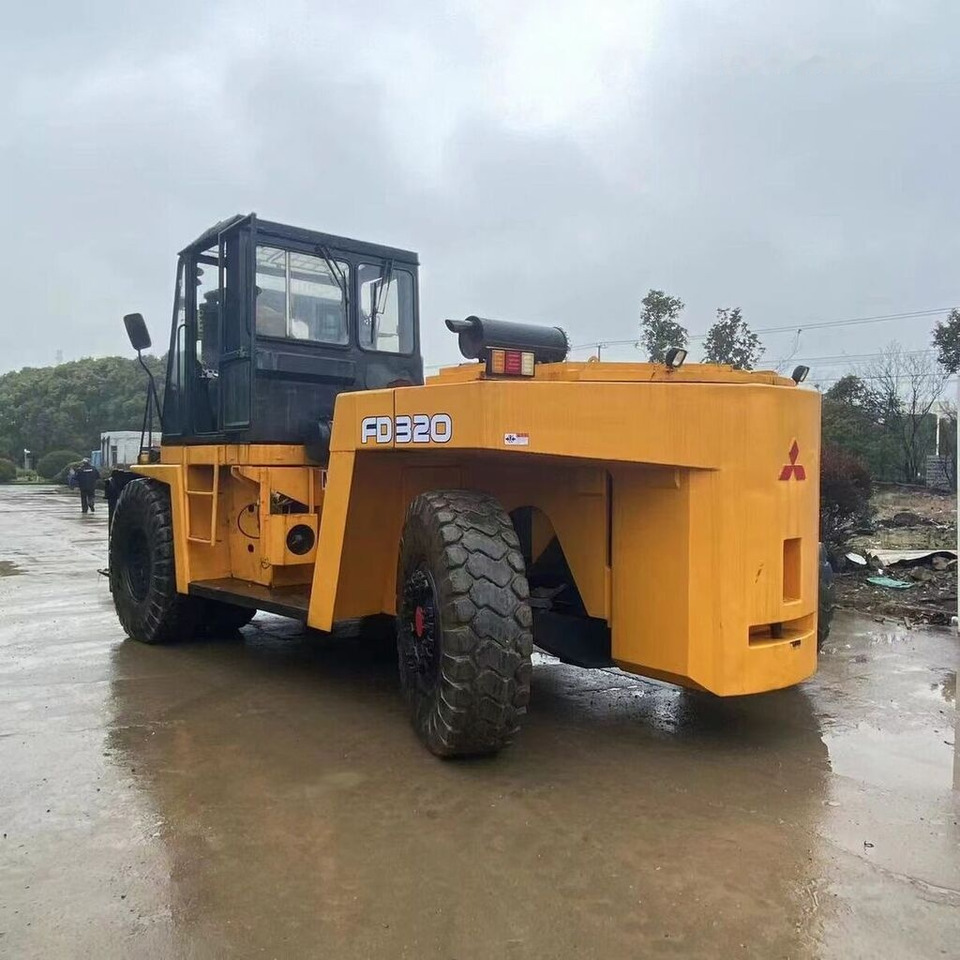 Mitsubishi FD320 - Carretilla elevadora diésel: foto 5 Mitsubishi FD320 - Carretilla elevadora diésel: foto 5