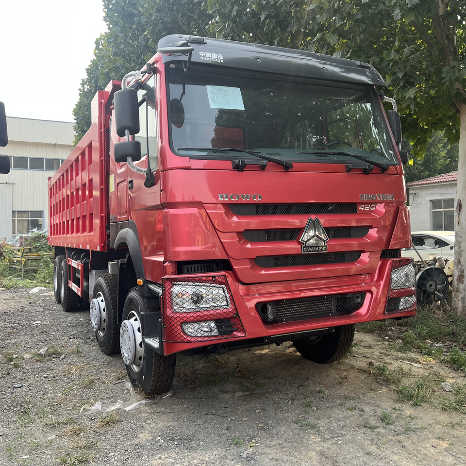 SINOTRUK HOWO - Camión volquete: foto 4 SINOTRUK HOWO - Camión volquete: foto 4