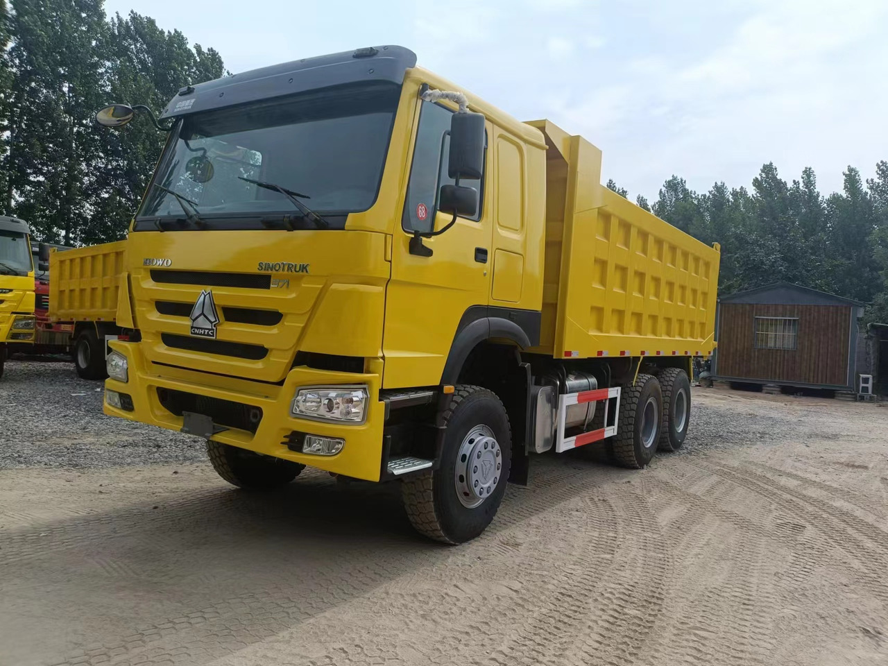 Camión volquete nuevo SINOTRUK HOWO: foto 7