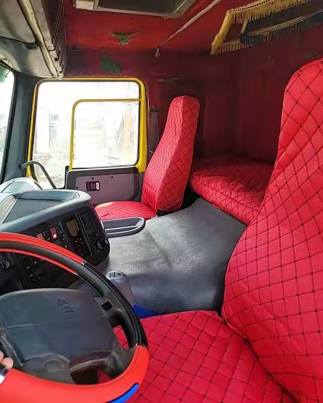 SINOTRUK HOWO - Camión volquete: foto 3 SINOTRUK HOWO - Camión volquete: foto 3