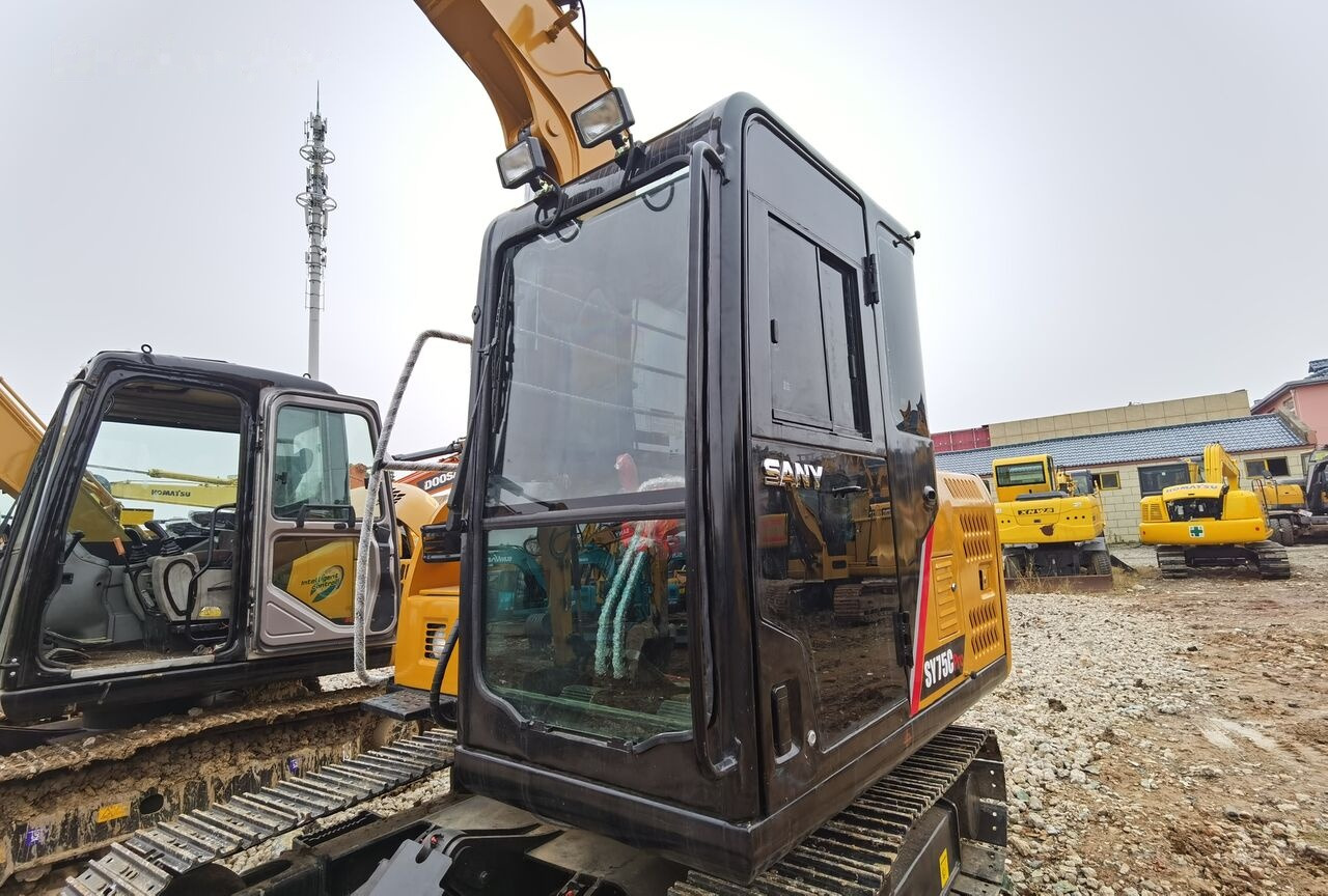 Miniexcavadora Sany SY75C: foto 11